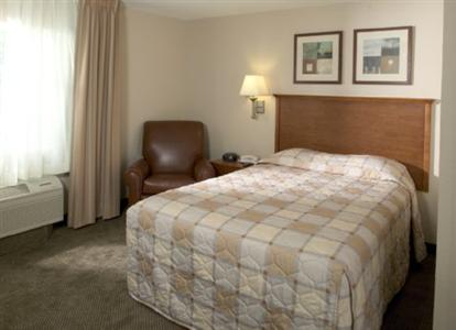 Candlewood Suites Fort Wayne