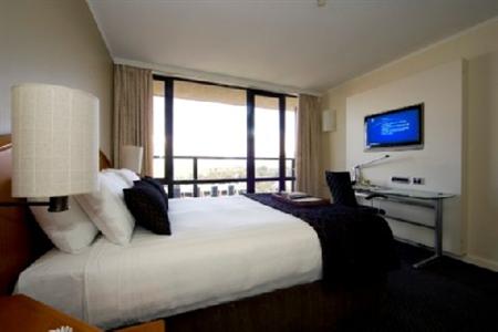 Rydges Lakeside Canberra