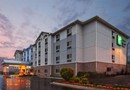 Holiday Inn Express Hotel & Suites Jenks