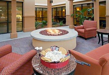 Courtyard by Marriott Gulfport Beachfront