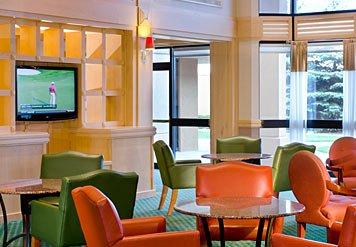 Courtyard by Marriott Chicago West Dundee