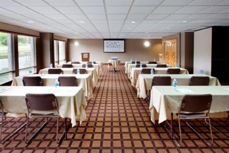 Four Points by Sheraton Charlotte - Pineville