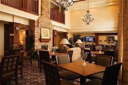 Staybridge Suites Kansas City - Independence