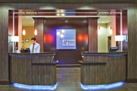 Holiday Inn Express Hotel & Suites Dallas (Galleria Area)