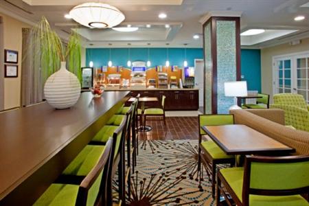 Holiday Inn Express Hotel & Suites Rockport / Bay View