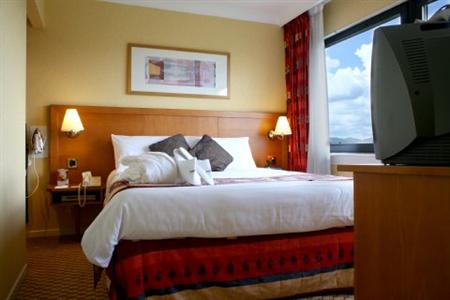 Holiday Inn North Edinburgh