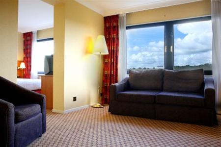 Holiday Inn North Edinburgh