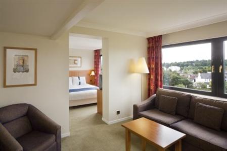 Holiday Inn North Edinburgh