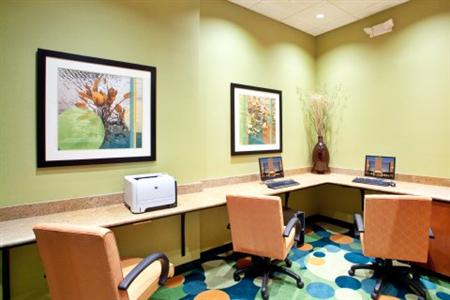 Holiday Inn Express Hotel & Suites Oceanfront Virginia Beach