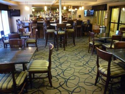 BEST WESTERN Town & Country Lodge