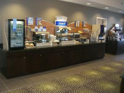 Holiday Inn Express Hotel & Suites Hays