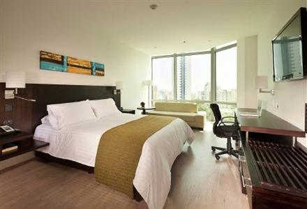 Smart Suites Royal