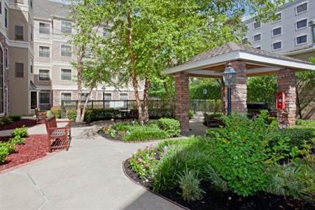 Staybridge Suites Houston-Near The Galleria