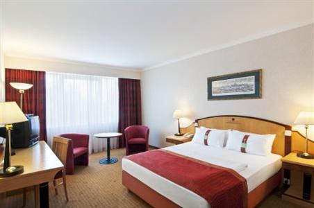 Holiday Inn Vienna South