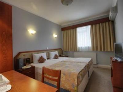 St Georgio Hotel Ilford London