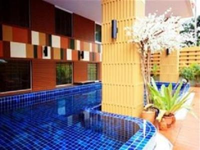 Prom Ratchada Residence and Spa