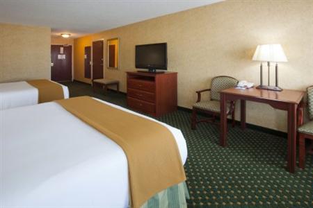 Holiday Inn Express Hotel & Suites Rapid City