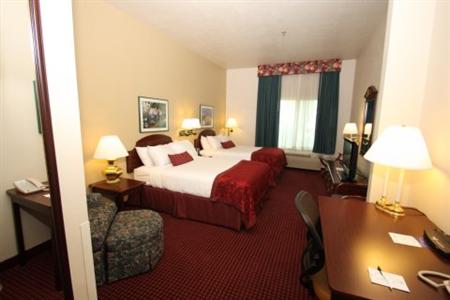 Grand Stay Hotel & Suites Appleton