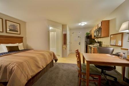 Candlewood Suites Milwaukee Airport Oak Creek