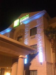 Holiday Inn Express Hotel & Suites Alice