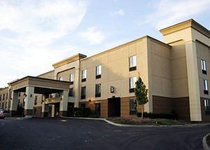 Comfort Inn & Suites Wolf Road