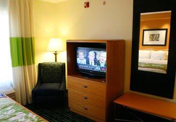 Fairfield Inn & Suites Cleveland Avon