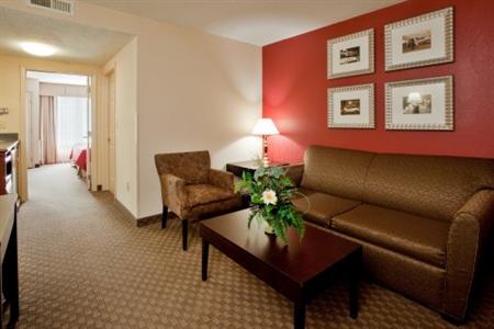 Holiday Inn Hotel & Suites Raleigh - Cary