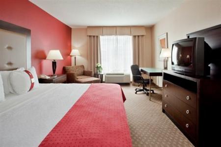 Holiday Inn Hotel & Suites Raleigh - Cary