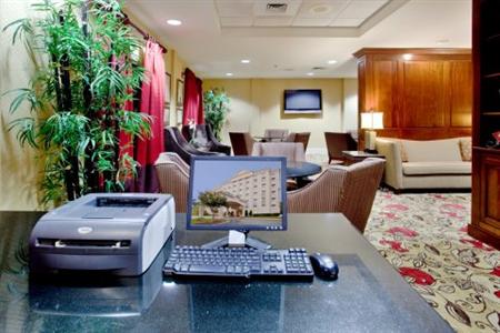 Holiday Inn Hotel & Suites Raleigh - Cary