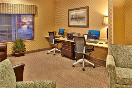 Holiday Inn Express Hotel & Suites Council Bluffs