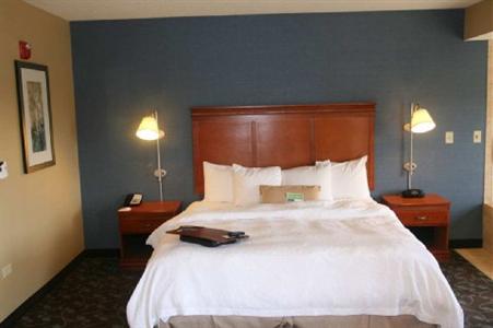 Hampton Inn and Suites Chicago Deer Park