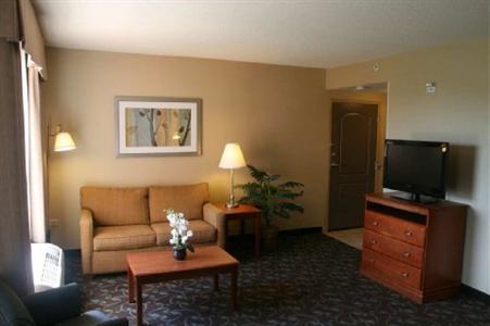 Hampton Inn and Suites Chicago Deer Park