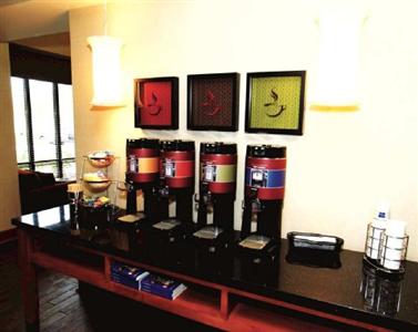 Hampton Inn and Suites Chicago Deer Park