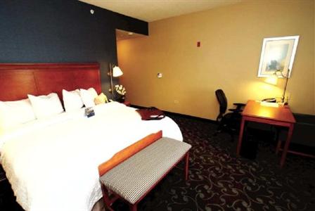 Hampton Inn and Suites Chicago Deer Park