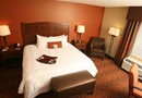 Hampton Inn & Suites Fargo