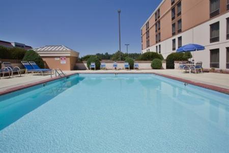 Holiday Inn Express Goldsboro