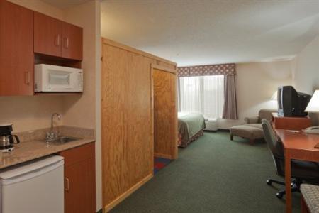 Holiday Inn Express Hotel & Suites Bryan Montpelier Holiday City