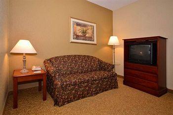 Country Inn & Suites Intercontinental Airport