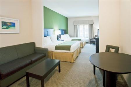 The Holiday Inn Express & Suites Marathon