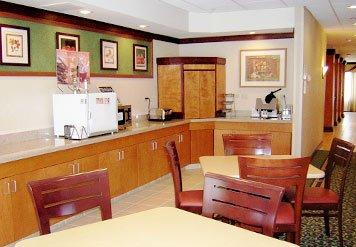 Fairfield Inn and Suites Marianna