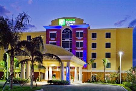 Holiday Inn Express Hotel & Suites Port St. Lucie West