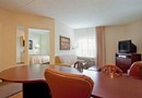 Candlewood Suites Chicago O'Hare