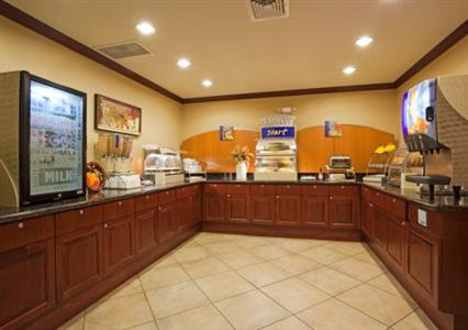 Holiday Inn Express Hotel & Suites Winona