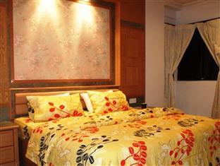 Brilliant Homestay Melaka Casa Lago Holiday Apartment