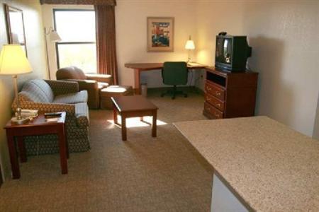 Hampton Inn & Suites Nashville - Airport