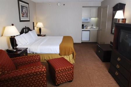 Holiday Inn Express Corinth