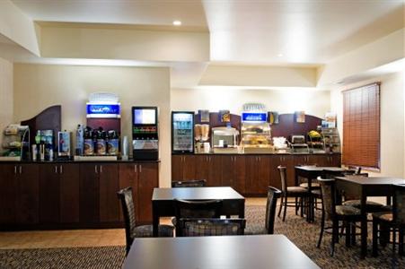 Holiday Inn Express Hotel & Suites Prince Albert