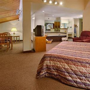 Northview Inn and Suites