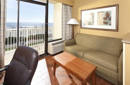 Country Inn & Suites Virginia Beach Oceanfront