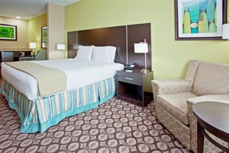 Holiday Inn Express Hotel & Suites Rockport / Bay View